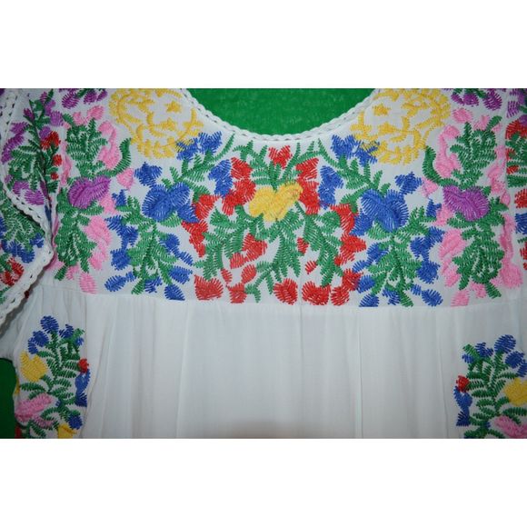 Buddy Love Dress Medium Embroidered Floral Carolina Oxacan Mini Dress - Picture 13 of 14